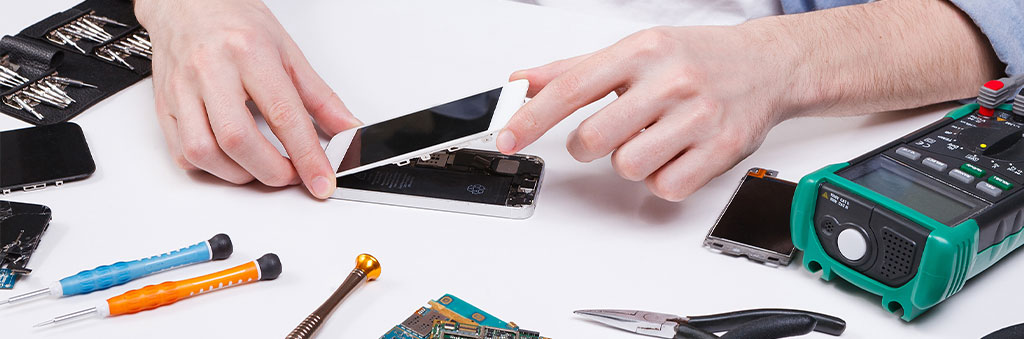 Apple allows users to repair devices themselves